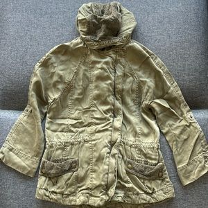 bohemian army green jacket with perfect crochet/lace detail. Womens size Small
